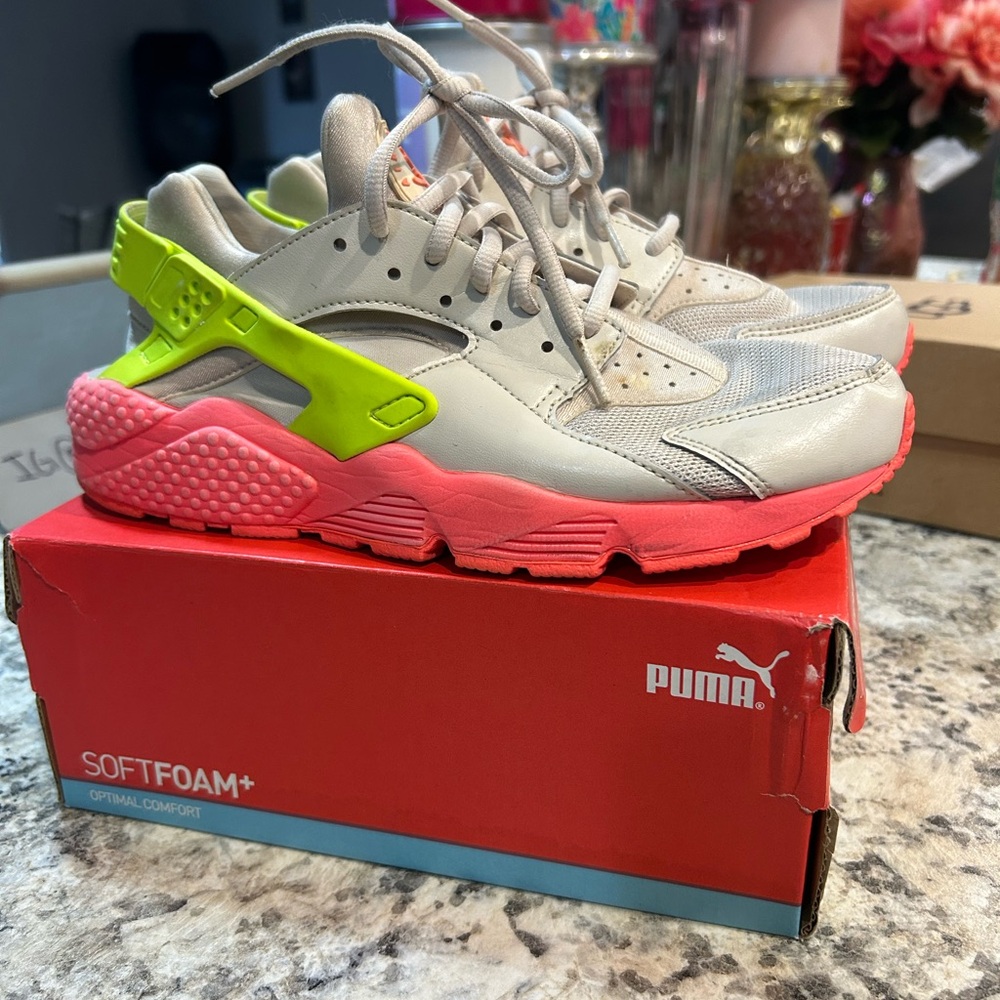 Puma Women's Sneakers - Neon Yellow and Coral
